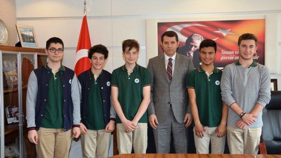 Genel Müdürümüz Salih Ayhan, 19 Mayıs Atatürk´ü Anma, Gençlik Ve Spor Bayramı münasebetiyle Ankara Ümitköy Anadolu Lisesi öğrencilerini makamında misafir etti.