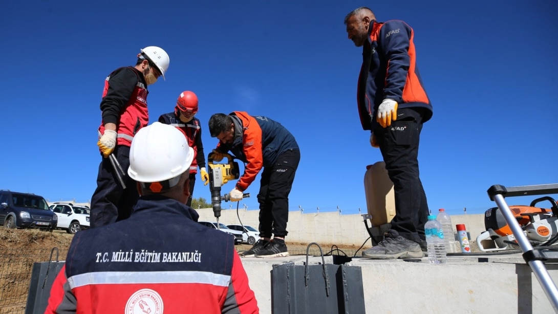MEB AKUB AİLESİ BÜYÜYOR: 10 BİN ÜYEYE ULAŞTI